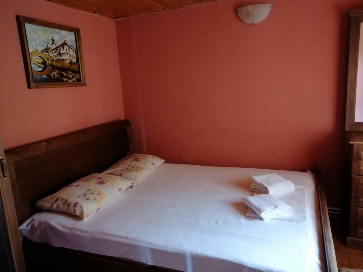 Къща Цвети-1 Трявна Hotel Bangeytsi ภายนอก รูปภาพ